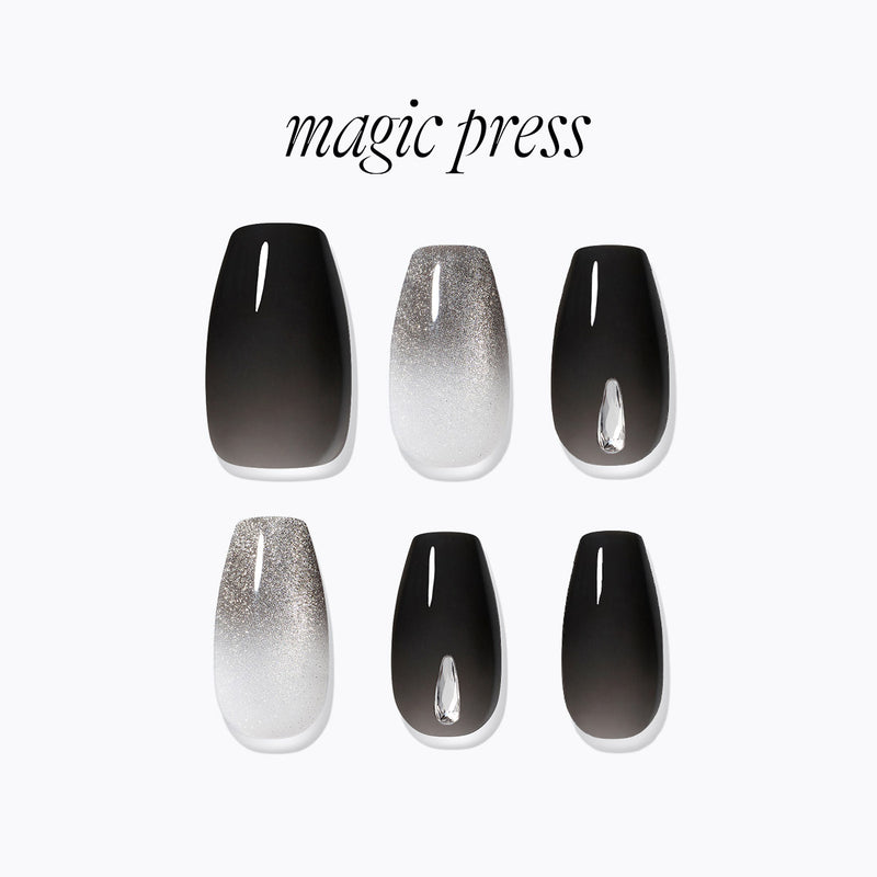 [MUTE] MAGIC PRESS NAIL - BLACKOUT